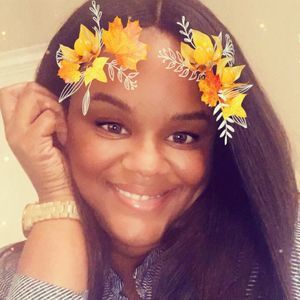 Meet your Posher, Briana